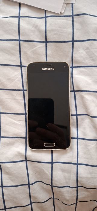 Телефон Samsung S5 mini