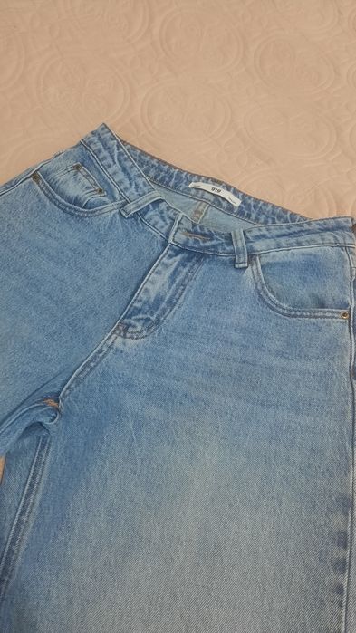 Продам джинсы женские