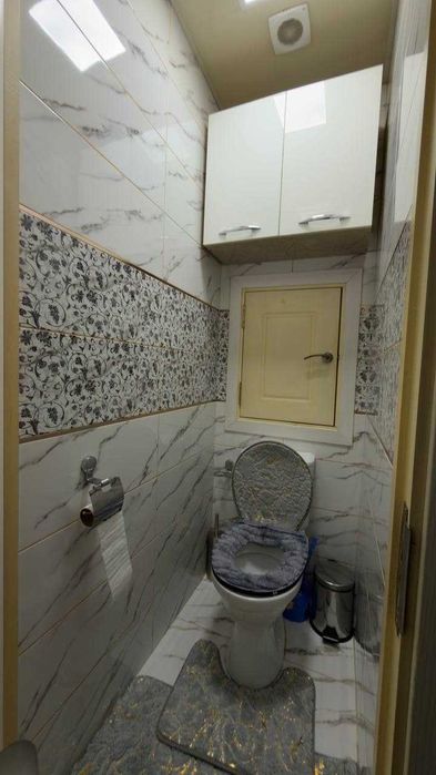 M874 ПРОДАЕТСЯ 2/4/4 Квартира Ор.р: Чиланзар 11, Шох мед