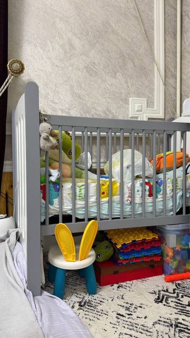 Детская кровать, 1,20га 80, баланд паст болади
