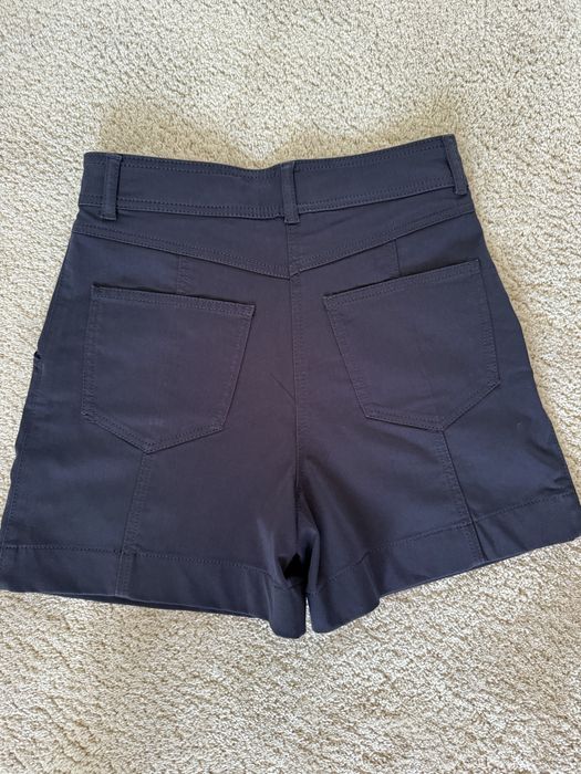 Къси панталони Massimo Dutti