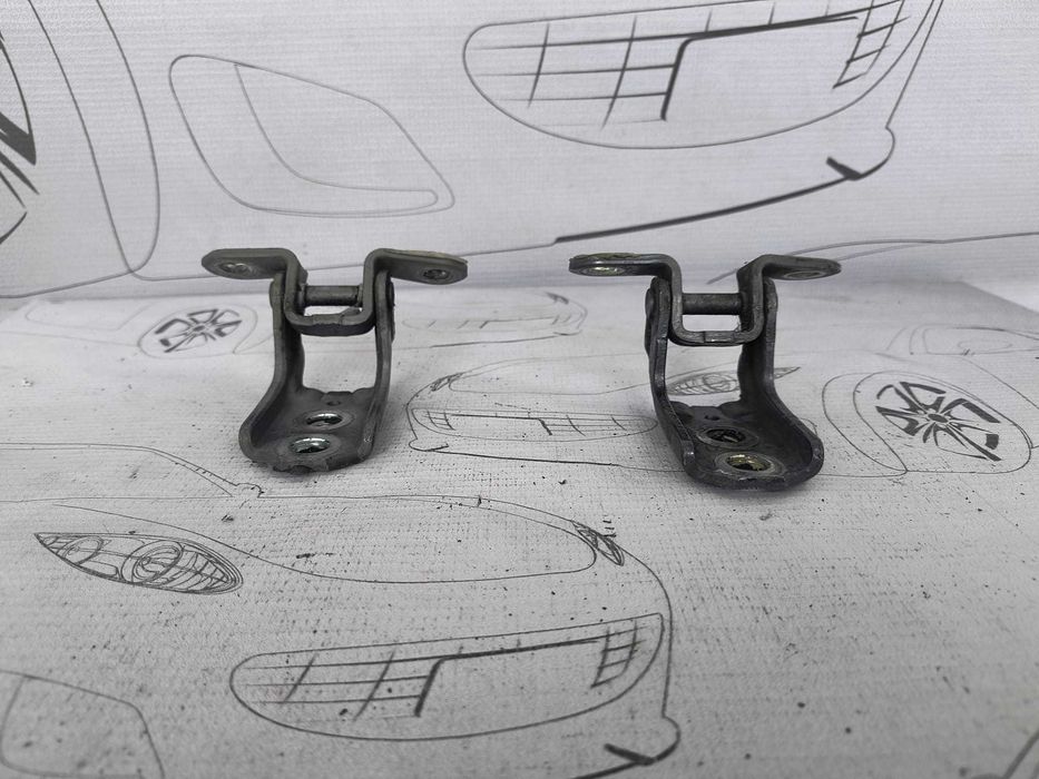 Balamale Ușă Stânga Față Nissan Juke F15 2011 / 2010-2019 Cod OEM 824211KA0A (5B2)