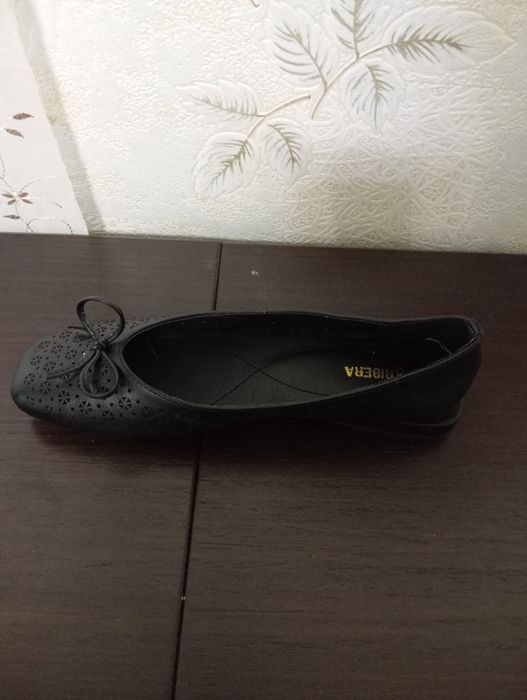 Продам балетки новые
