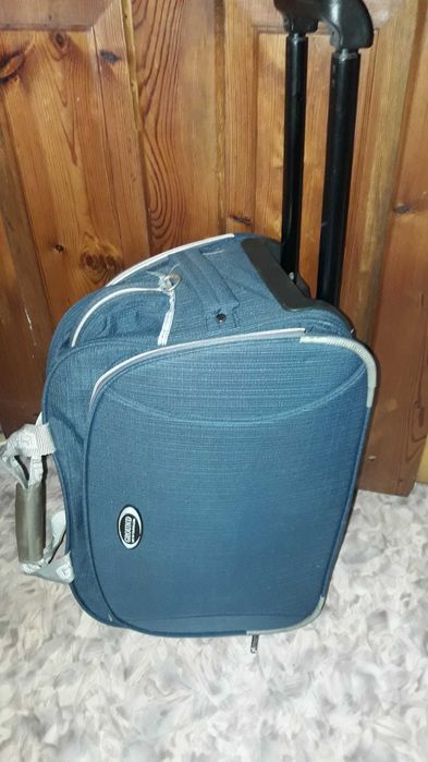 сумки дорожные  8 штук