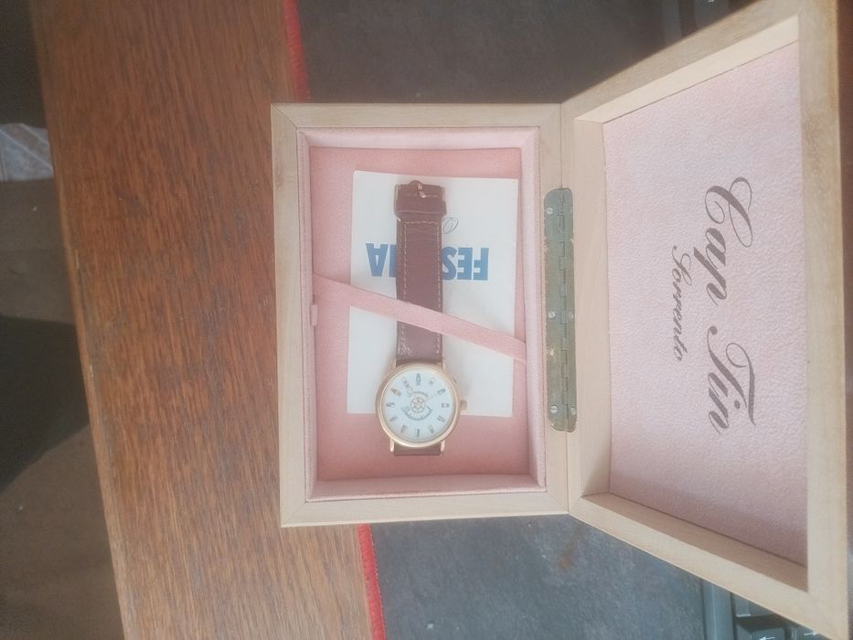 Vand ceas festina Quartz