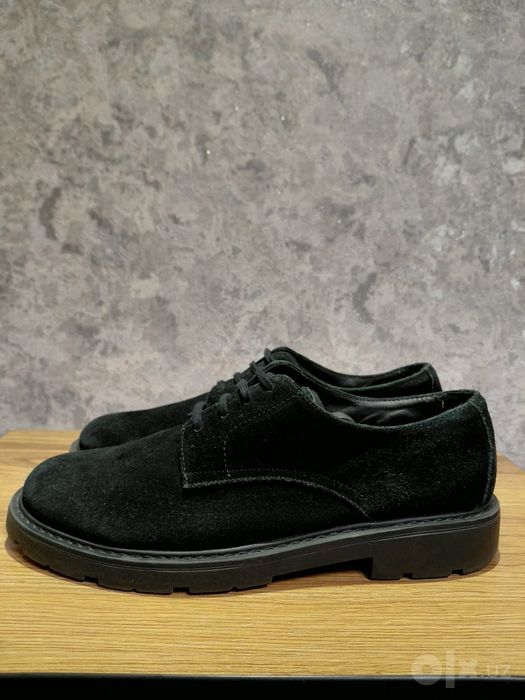 Оригинальные туфли Derby ZARA