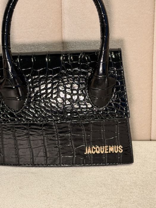 Geantă JAQUEMUS neagră-piele crocodil