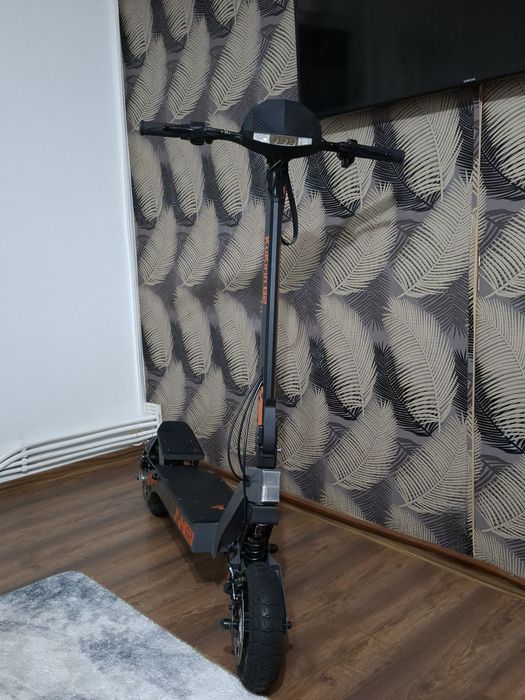 Trotineta electrica Kukirin G2 2025