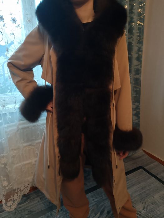 Красивая зимняя парка