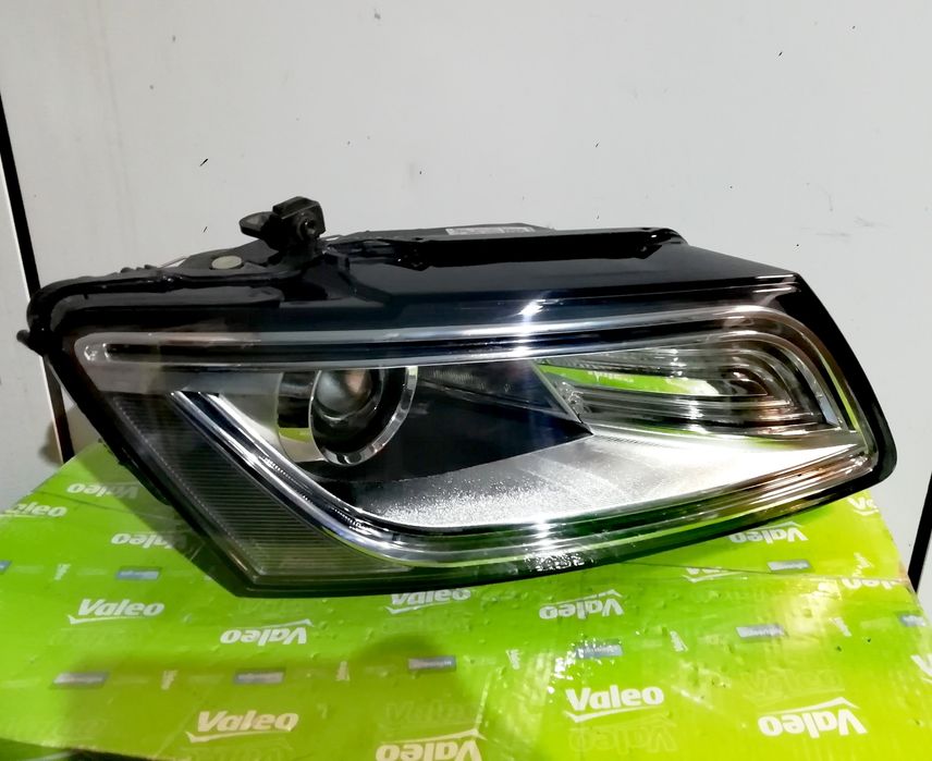 Фар Фарове за Audi Q5 / Ауди Кю5 AFS Bi-Xenon Led Facelift.