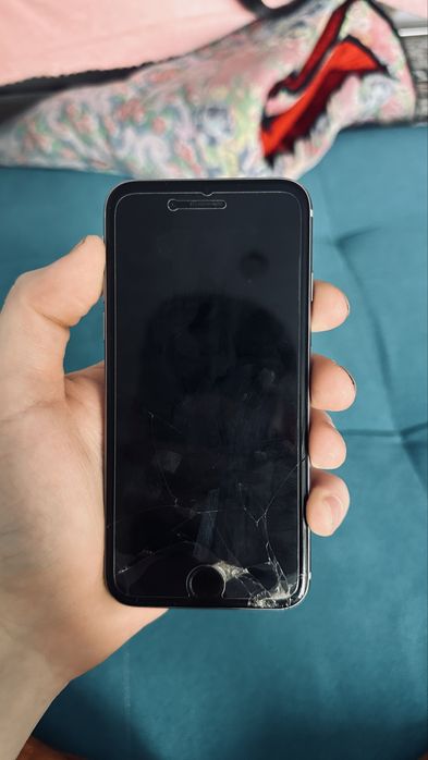 айфон 6 серый...