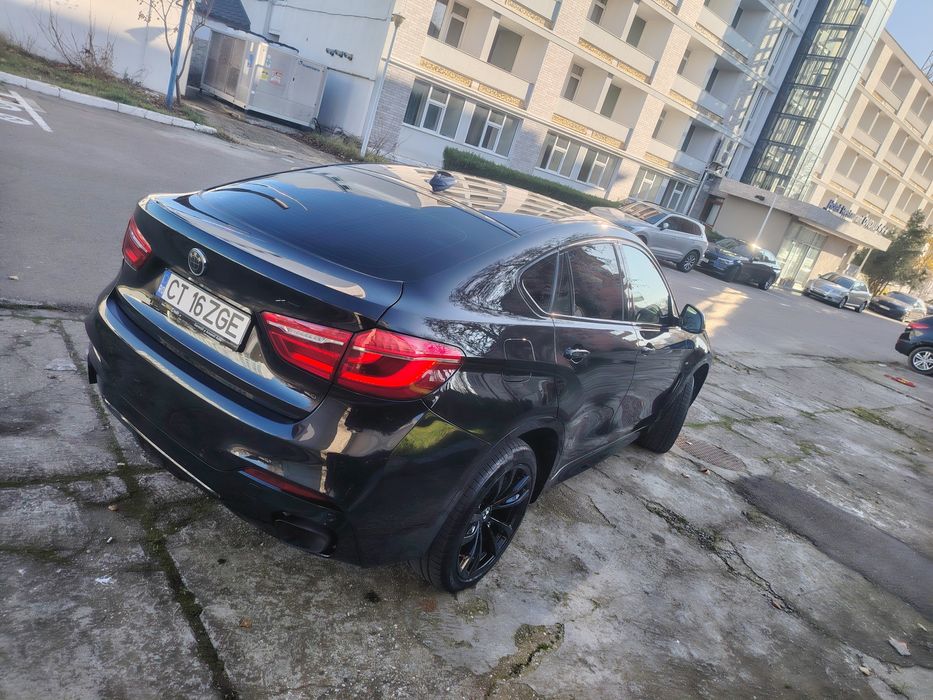 Vând X6-XDrive 2015
