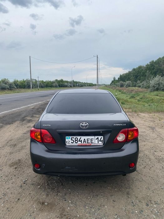 Тойота Каролла 1.6 автомат, европеец