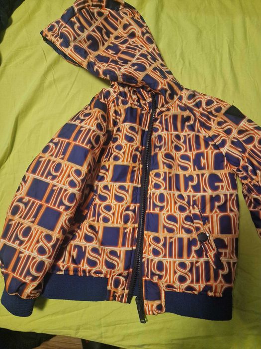 Детски яке GUESS