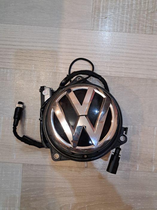 Камера скриваща се в емблема за VW passat/polo/golf