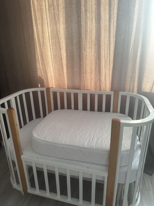 Продам кроватку-трансформер Viola LUX