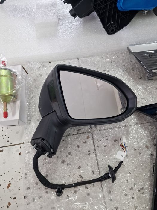 Зеркала заднего вида на BYD Destroyer 05