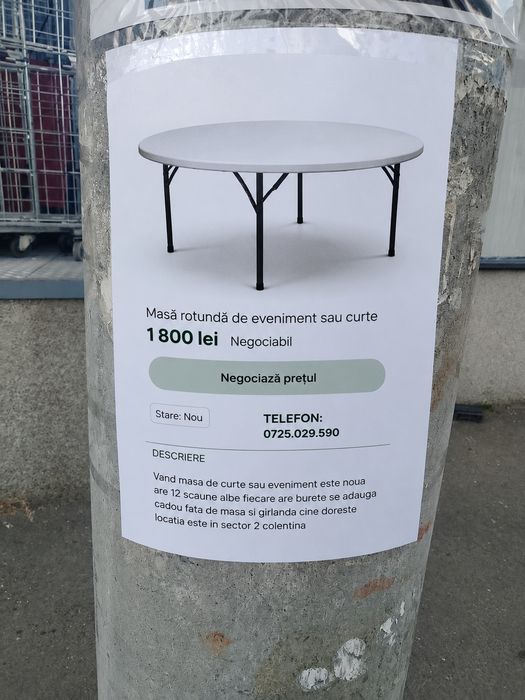 Masă de evenimente cu scaune