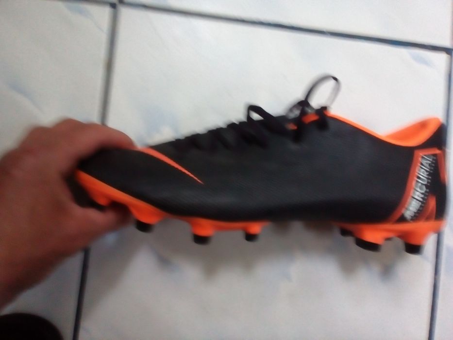 Ghete fotbal Nike mercurial
