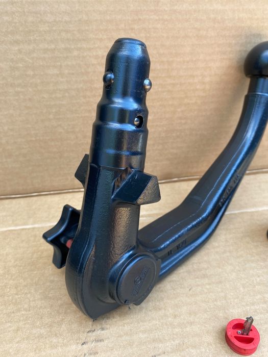 Cârlig remorcare original Westfalia Audi A4 B8 8K  Cod Carlig 8T0 800 495