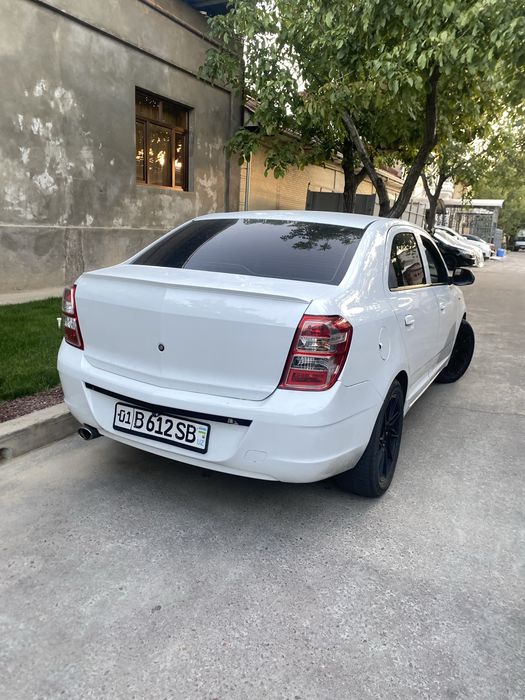 Chevrolet Cobalt 1 pazitsa