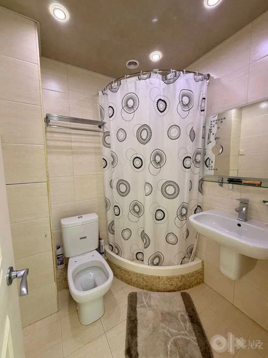 Сдаётся 3-комн ул. Чехова, кафе Bon, 150 м²