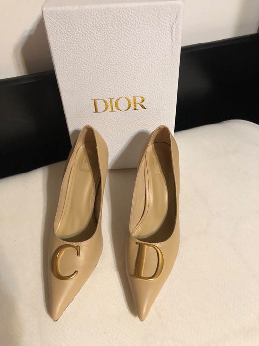Pantofi Dior , calitate premium , pe stoc , noi , 40