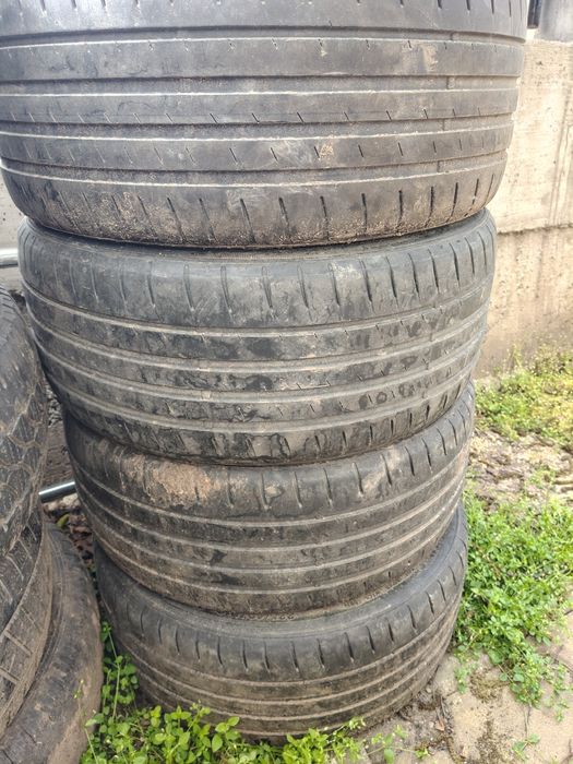 Anvelope 225/40 R18