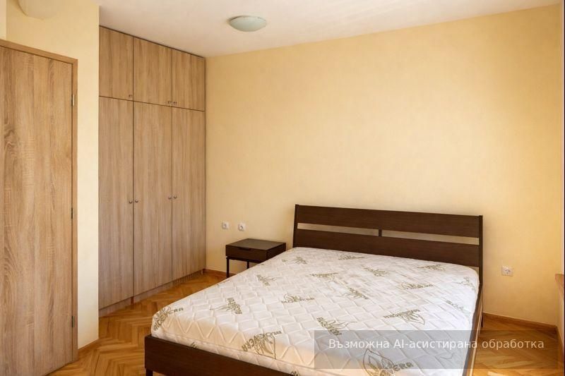 Дава се под наем Двустаен апартамент в Пловдив, Христо Смирненски - 65 кв.м за 407.49 € - Снимка #2