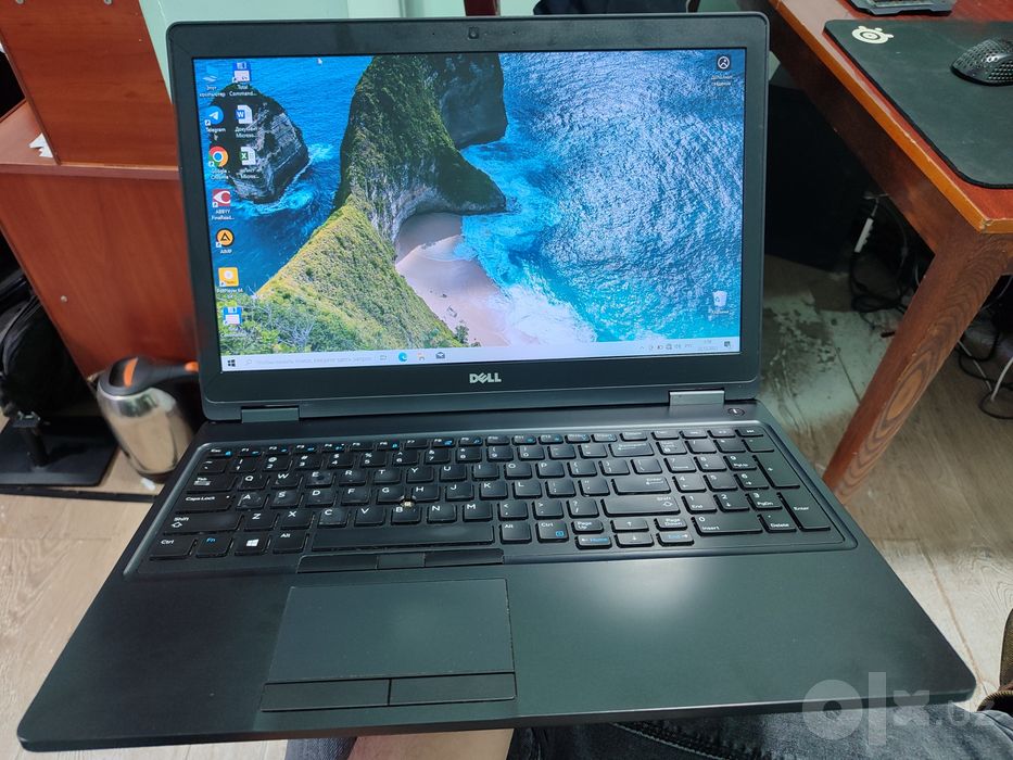 Dell latitude 5590