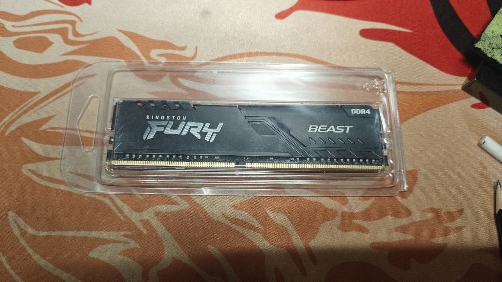 Memorie RAM DDR4 16GB 3200MHz