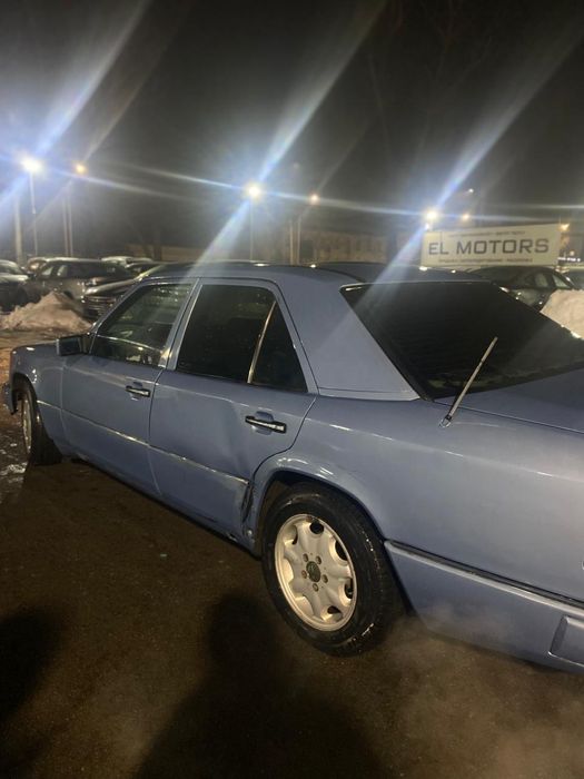 Мерседес Бенс продам