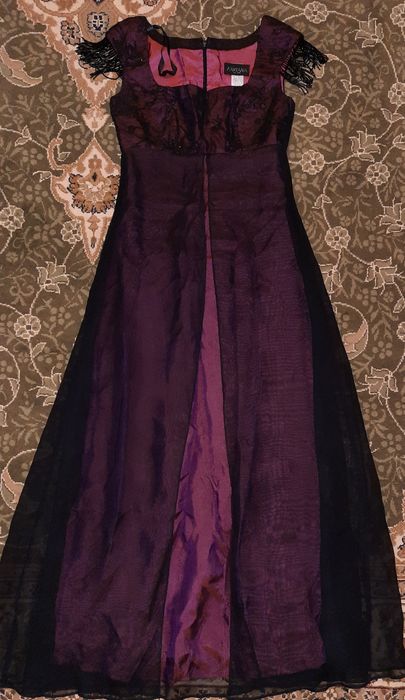 Вечернее платье классика