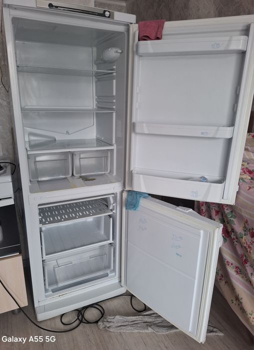 Продам холодильник