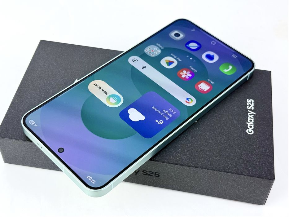 НОВ! Samsung Galaxy S25 5G 128GB 12RAM Mint Гаранция!