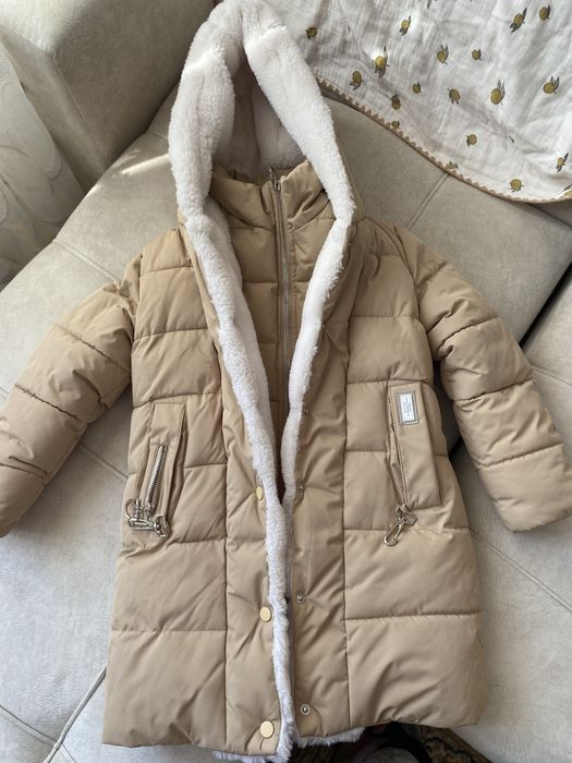 Продам детскую куртку