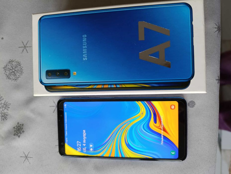 SAMSUNG Galaxy A7 2018