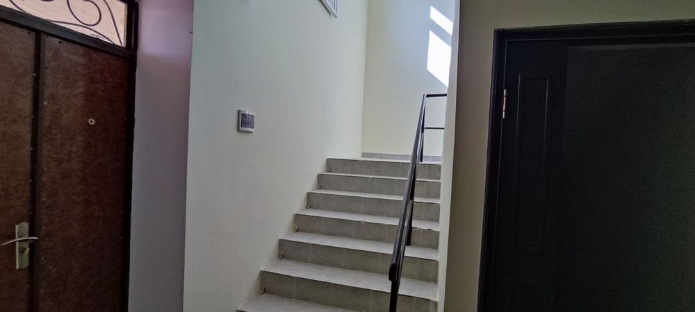 Куйчиликда 4 сотих катеж сотилади. 2017 йил курилган.