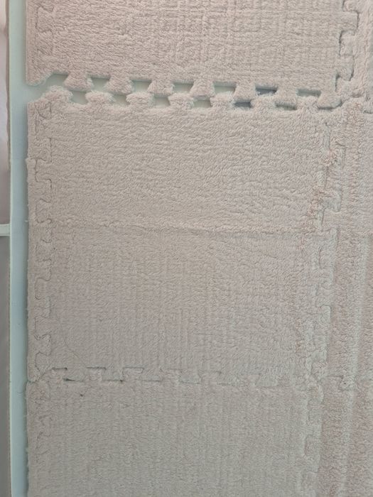 Кошара за игра 150/180  + килимче за игра  и бонус мъхести подложки