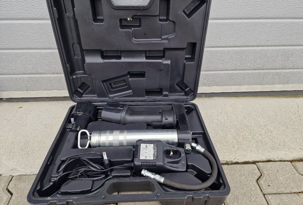 Pistol gresare marca Wurth Professional