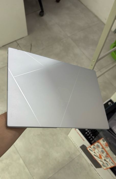 Asus zenbook 14 OLED продам
