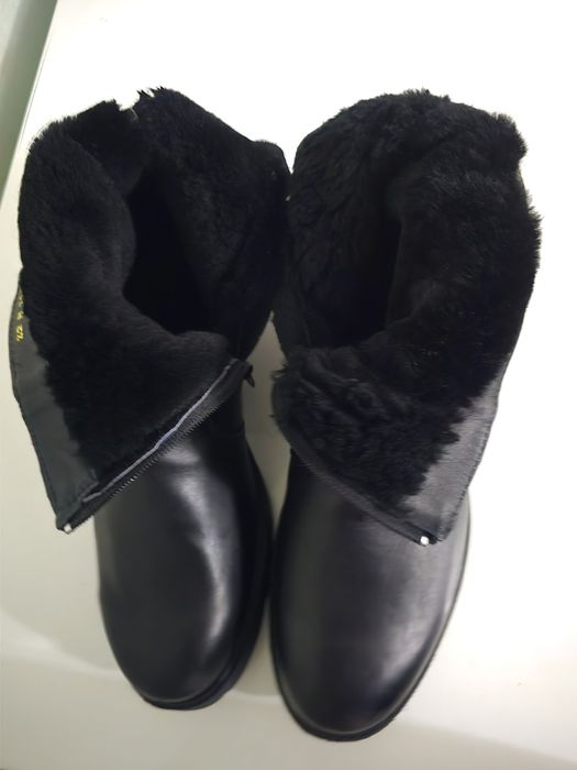 Бушлат (мультикам), китель, полусапожки