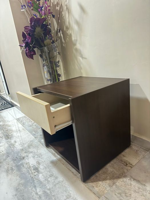 2бр Нощно шкафче