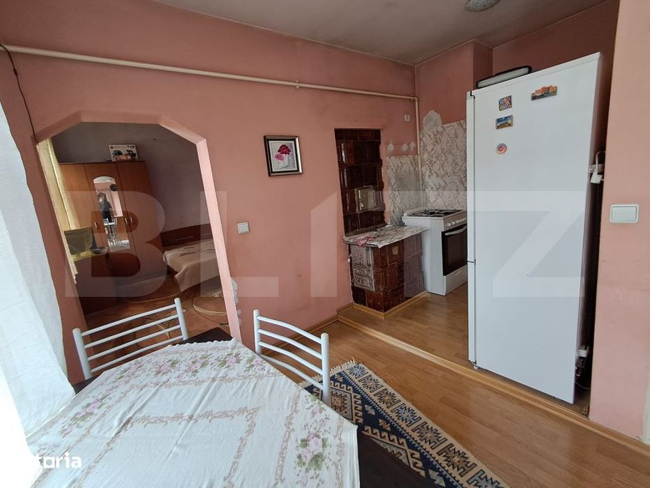 Casa Individuala Etaj si Demisol, zona Reghin