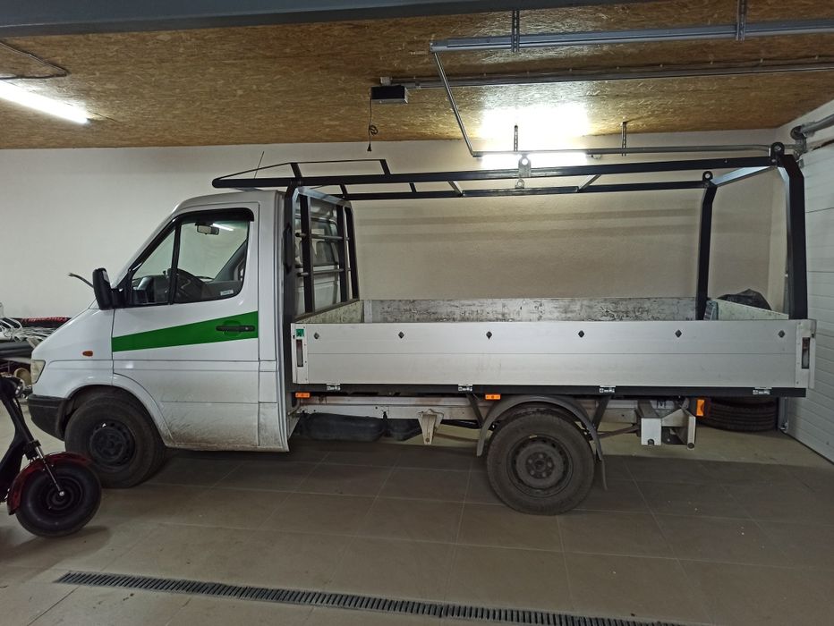 Mercedes Benz Sprinter