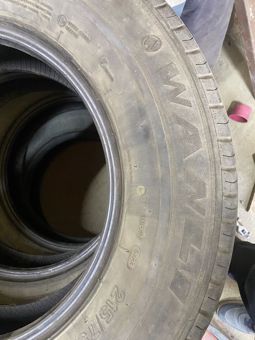 Продам шины    215/75/16С