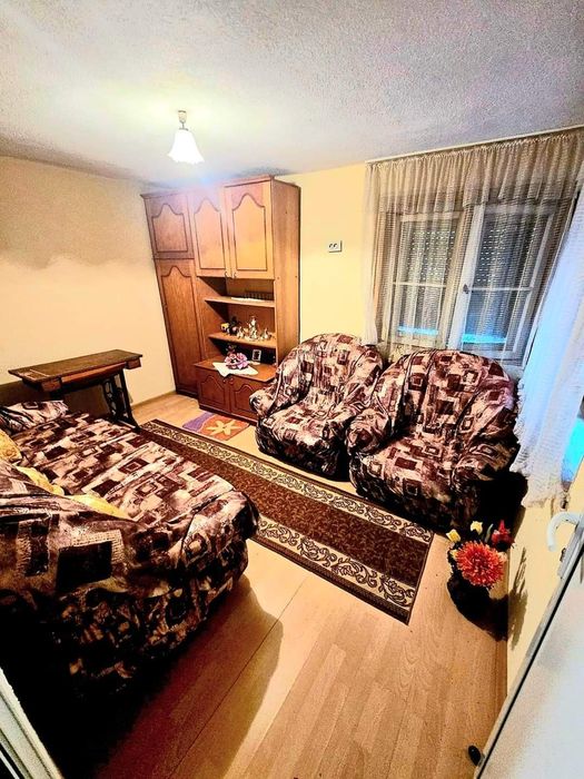 Продава се Етаж от къща в Мездра - 62 кв.м за 646 €/кв.м - Снимка #11