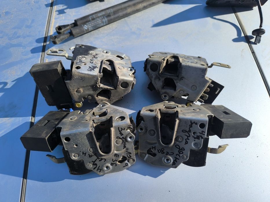 Брави за Е36 Седан