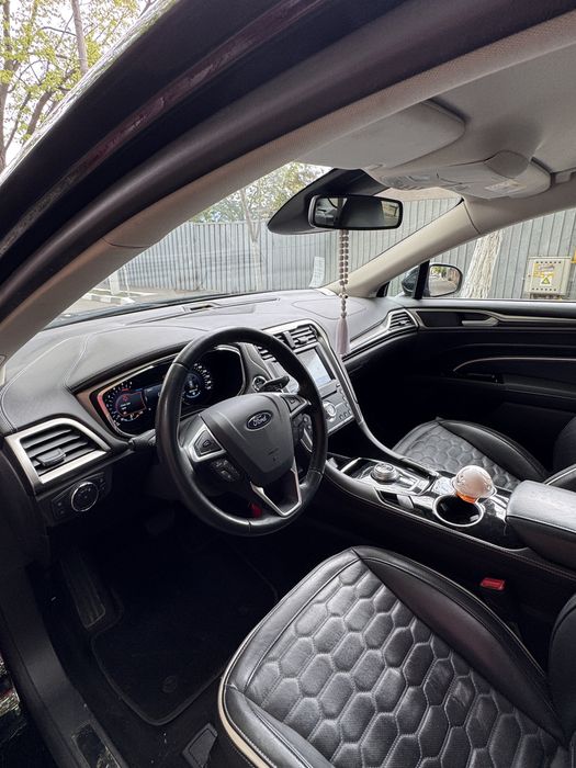 Ford mondeo vignale facelift 4x4