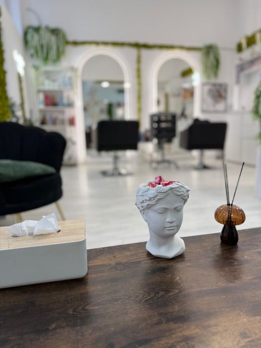 Inchiriez post barber